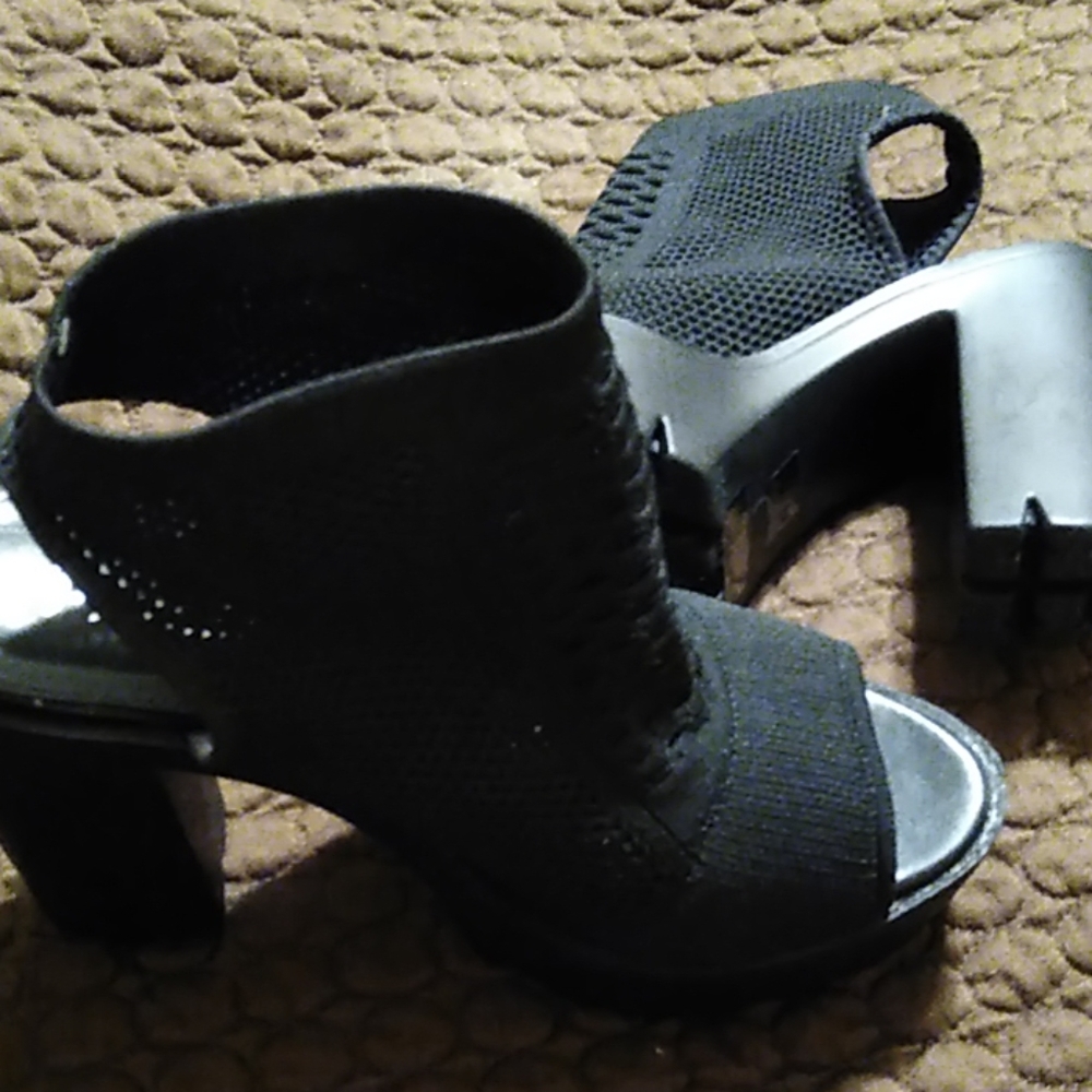 Platform shoes